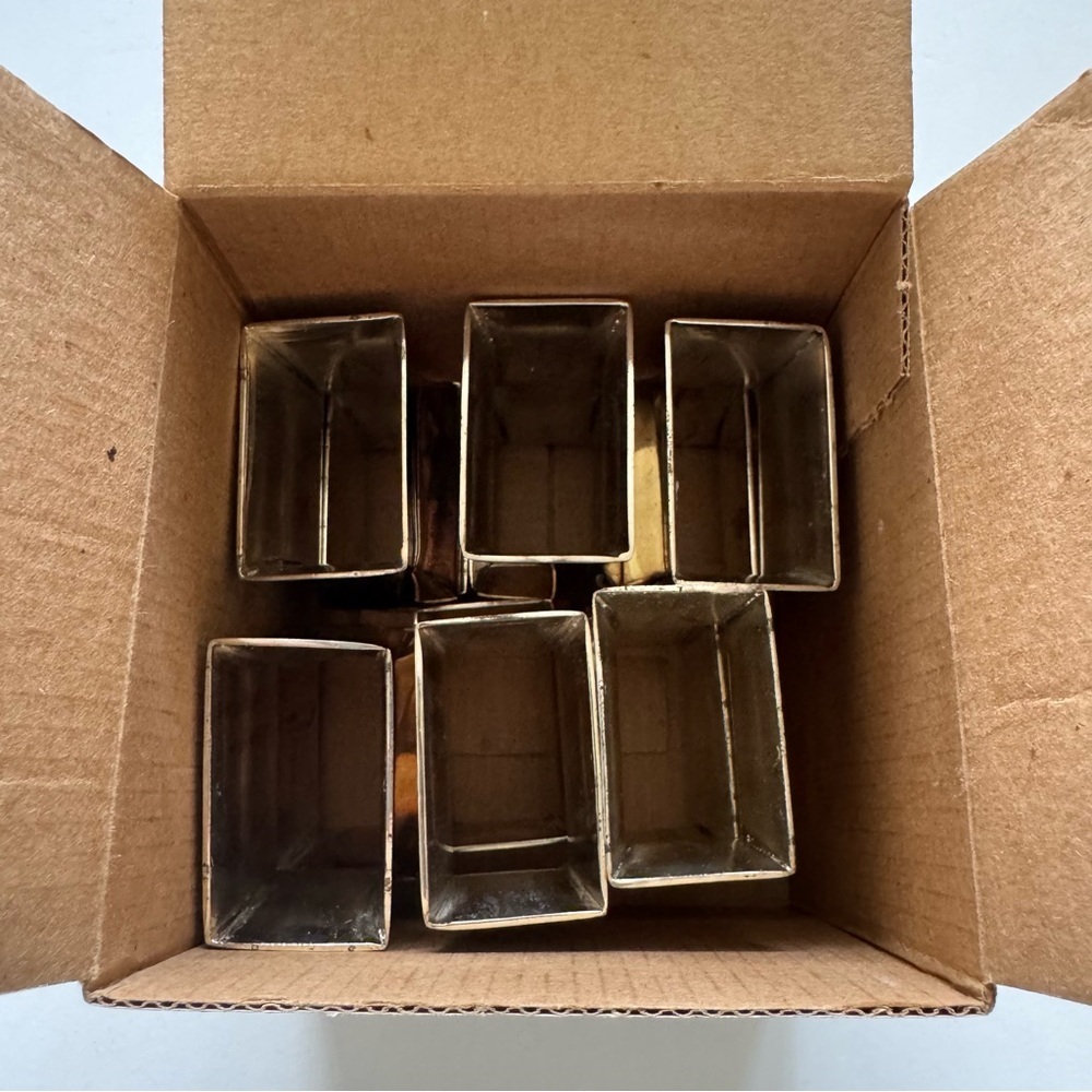 Pottery Barn Set Of 12 Silver Plated Napkin Rings Curved Square - Picture 4 of 9